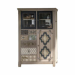 mueble masia 3 puertas y 7 cajones